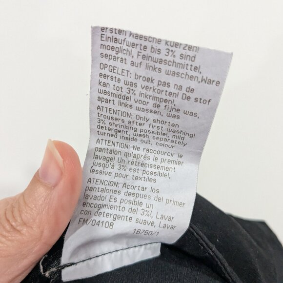 Cambio Cropped Pants with Zippers Black Size 8 - Picture 7 of 7